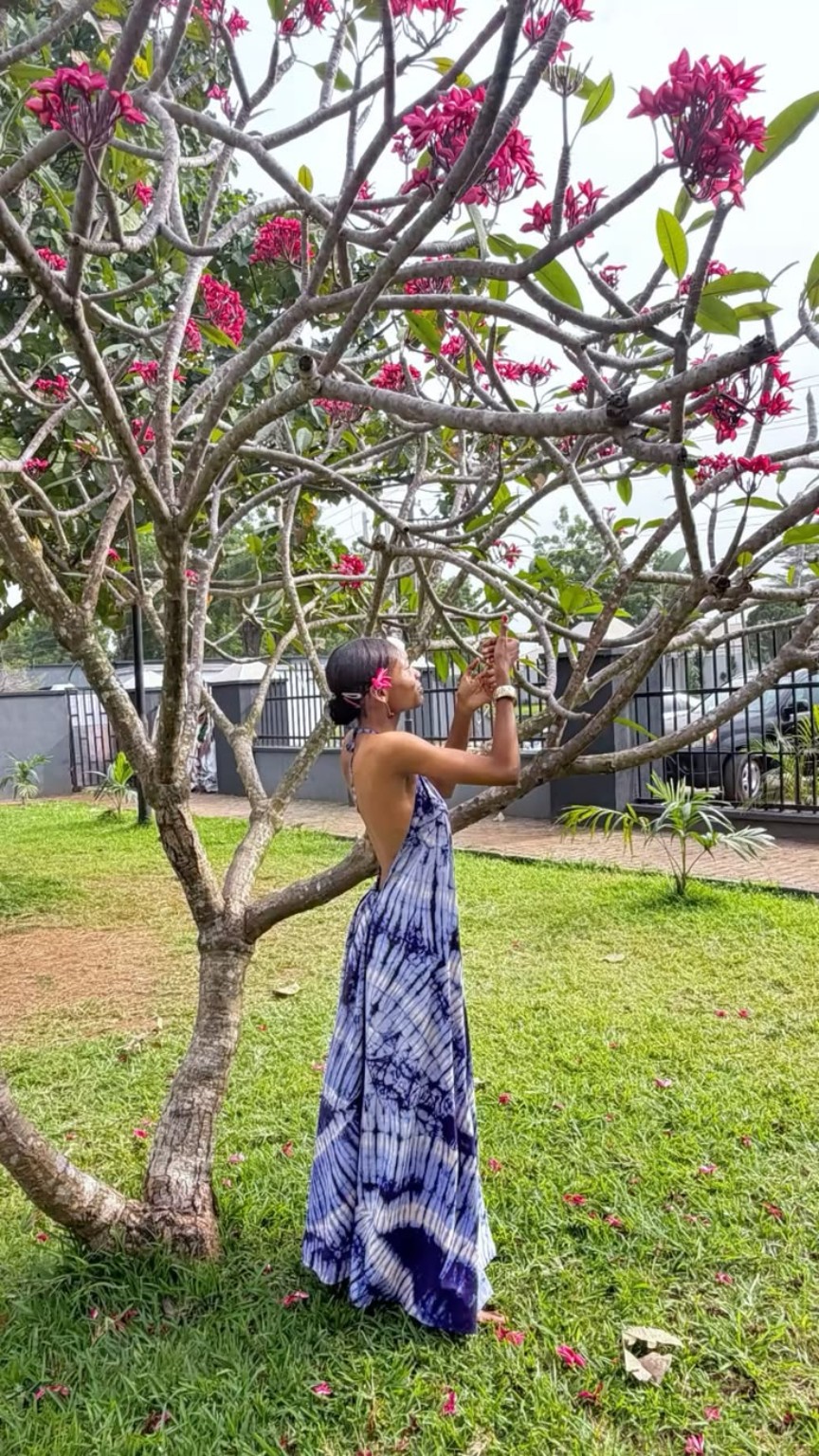Swahili Backless Dera — style 1